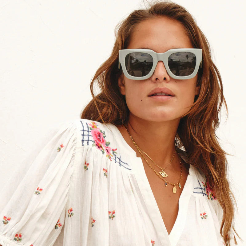 M.A.B.E Harlie relaxed embroidered blouse