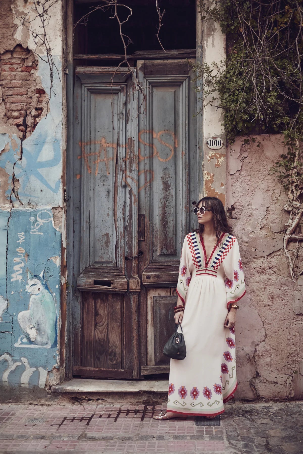 تايل قفطان