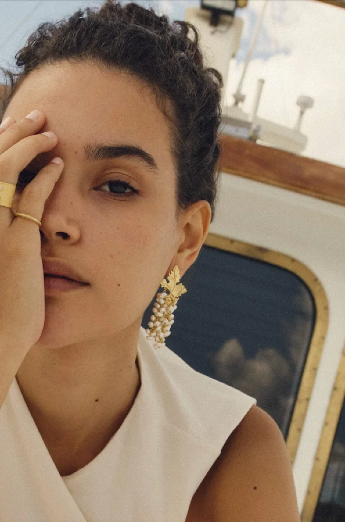 Mini Adile Earrings in Pearl