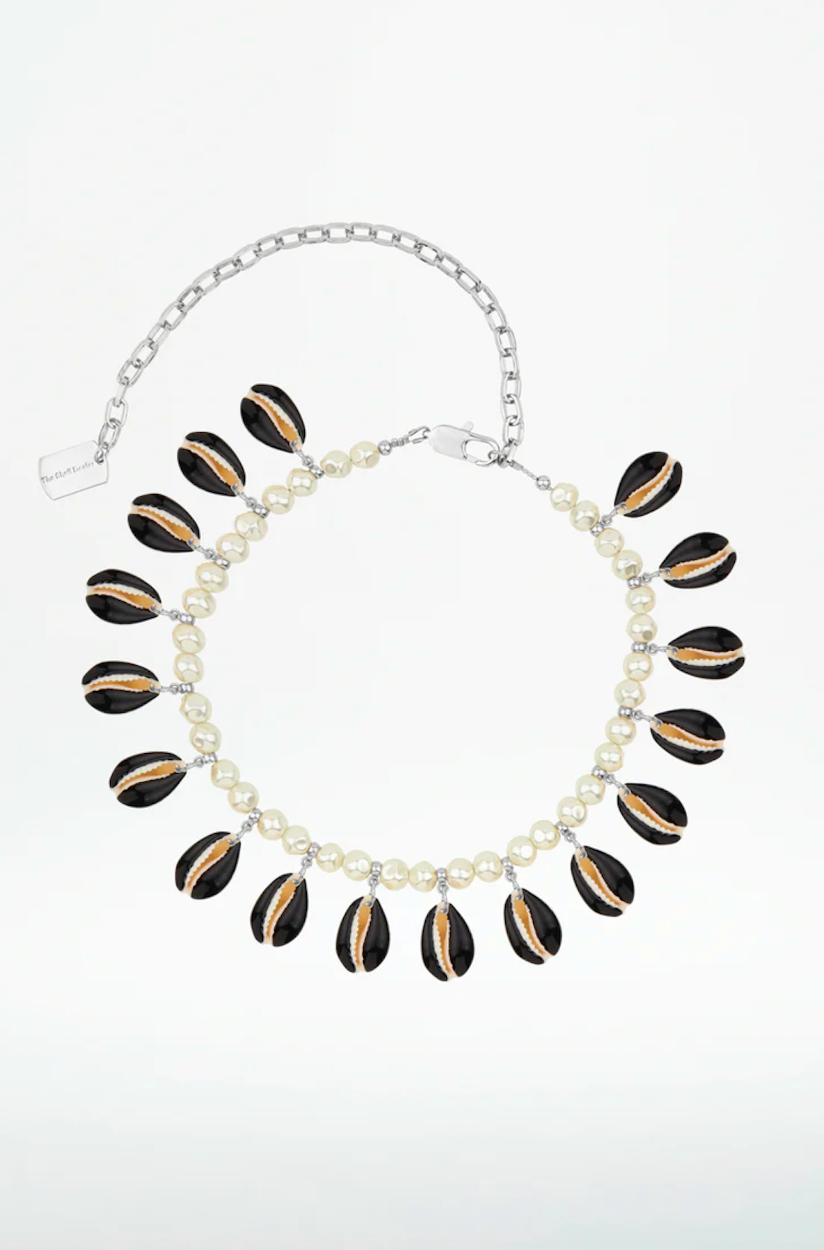 Shell Necklace in Black