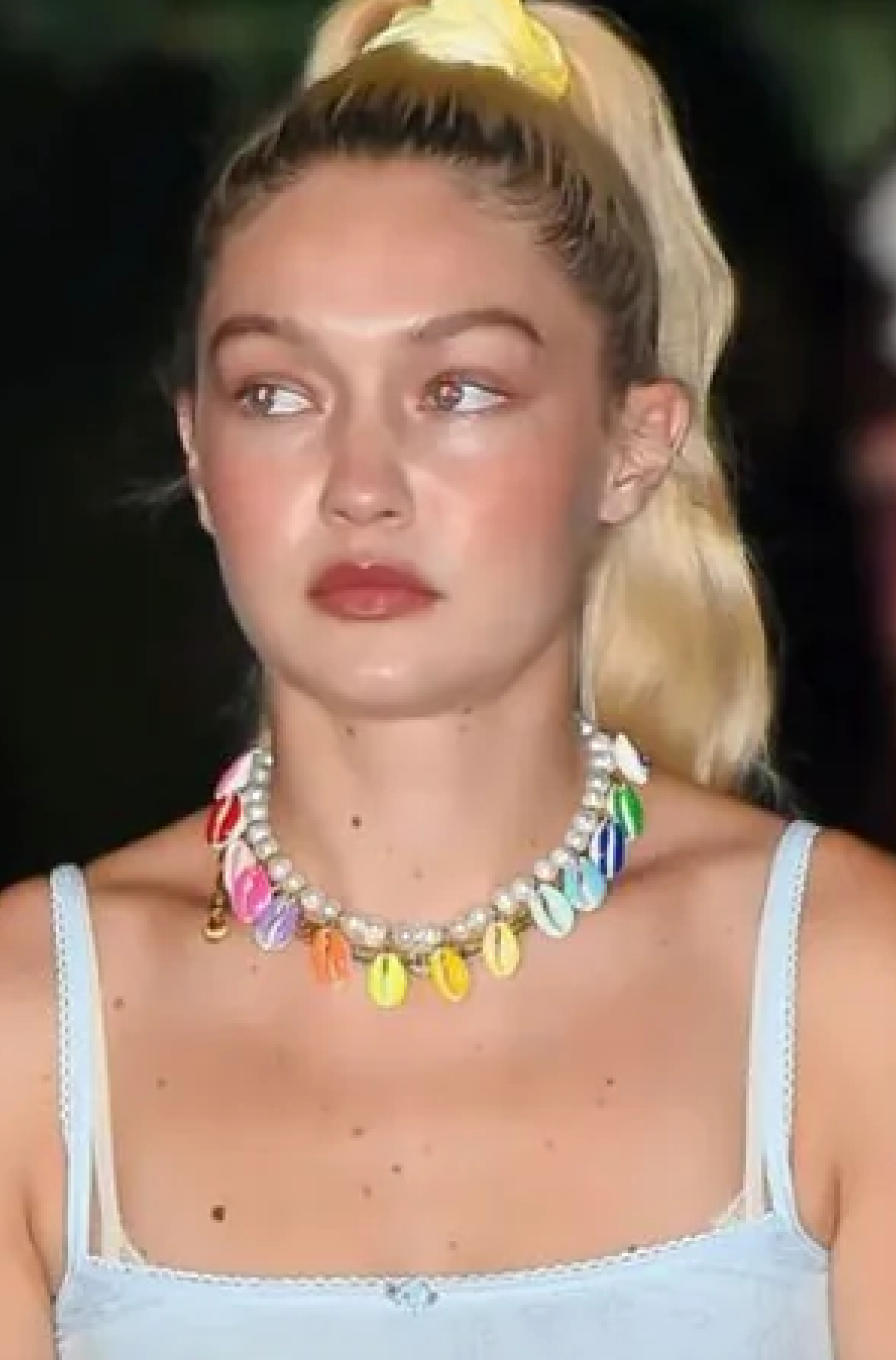 Shell Necklace in Neon