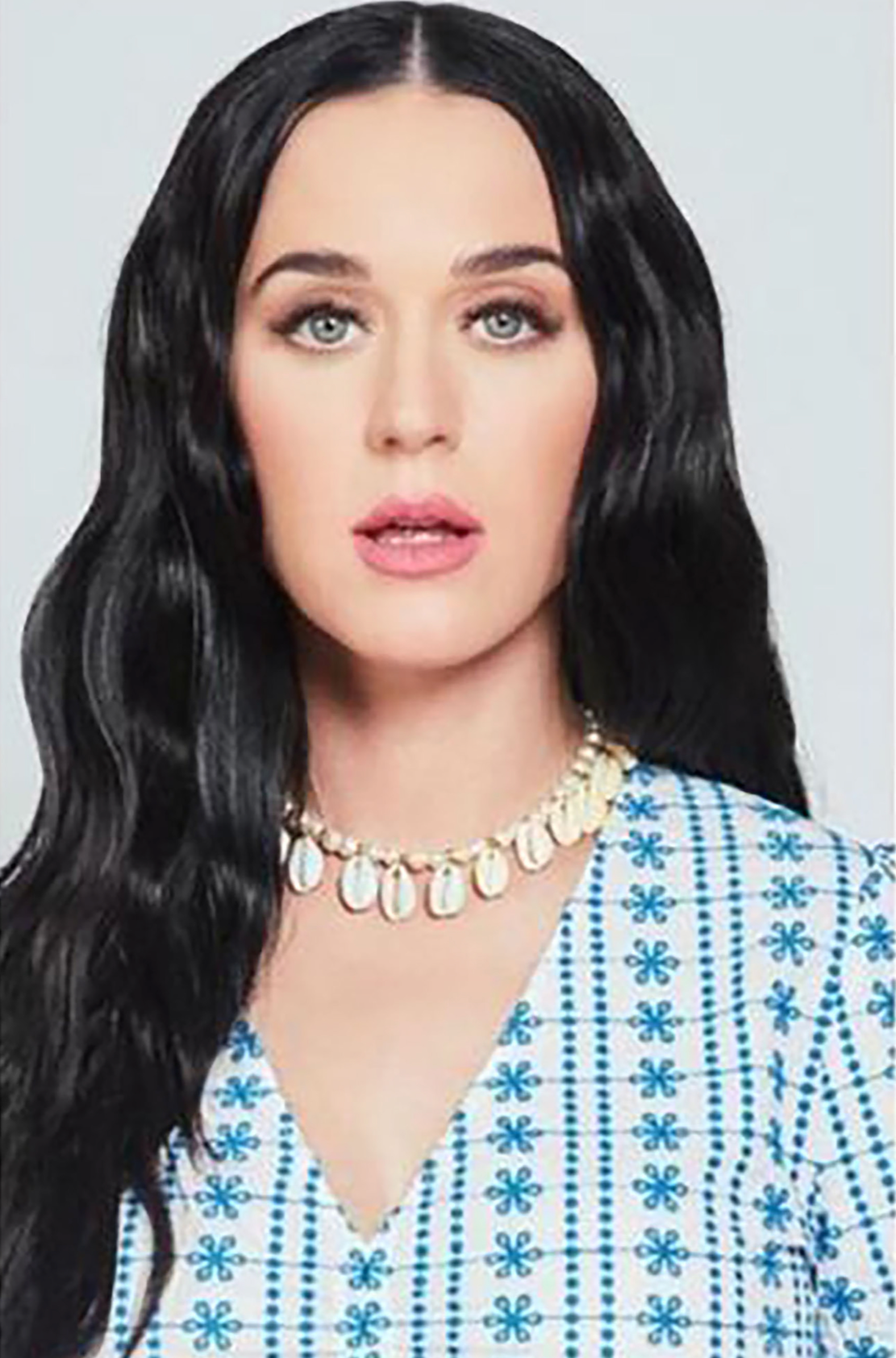 Shell Necklace in Pastel