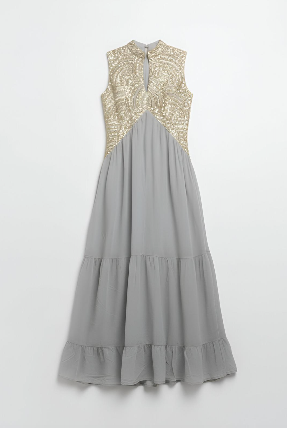 Kori Medallion Maxi in Grey & Gold