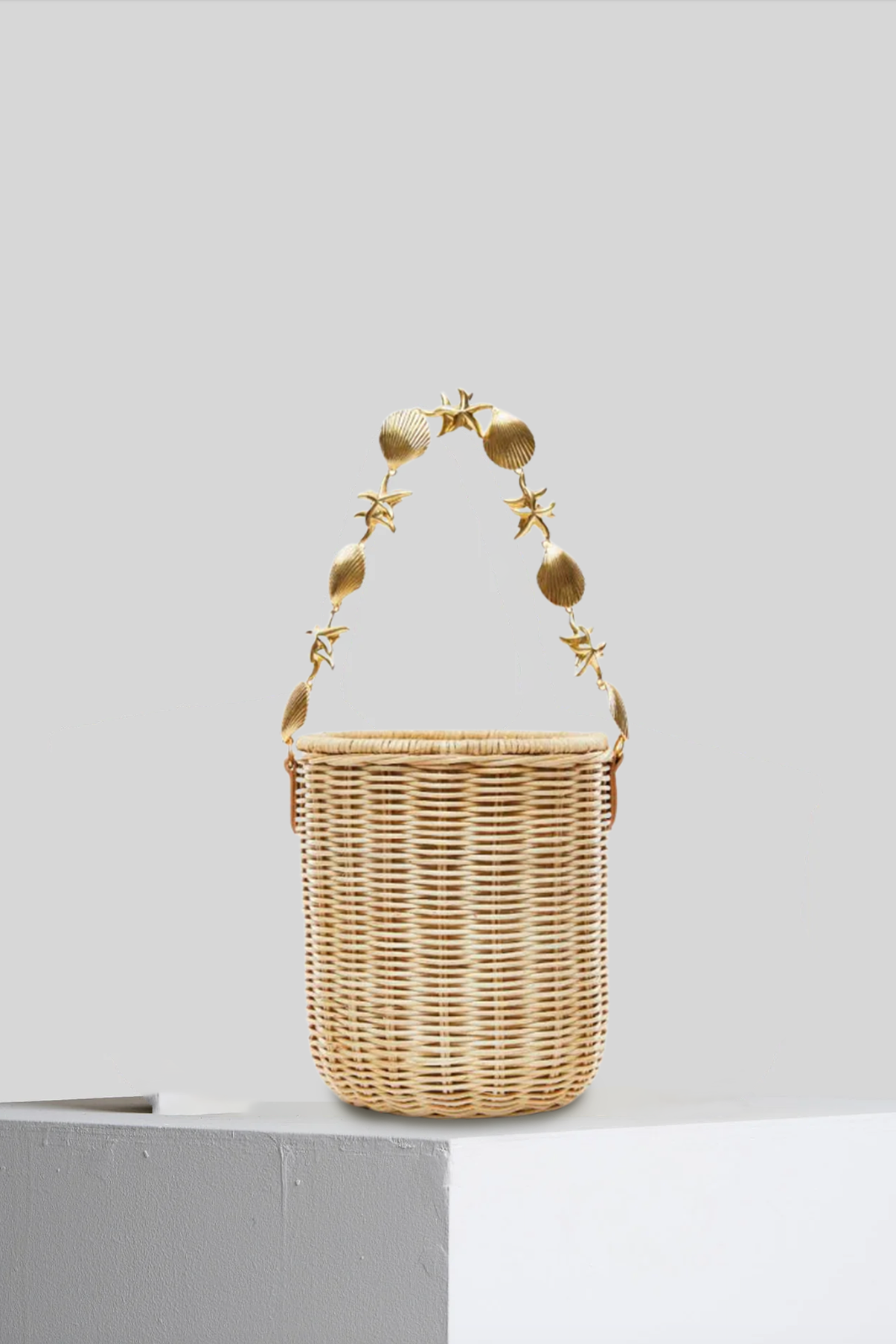The Island Bucket Bag