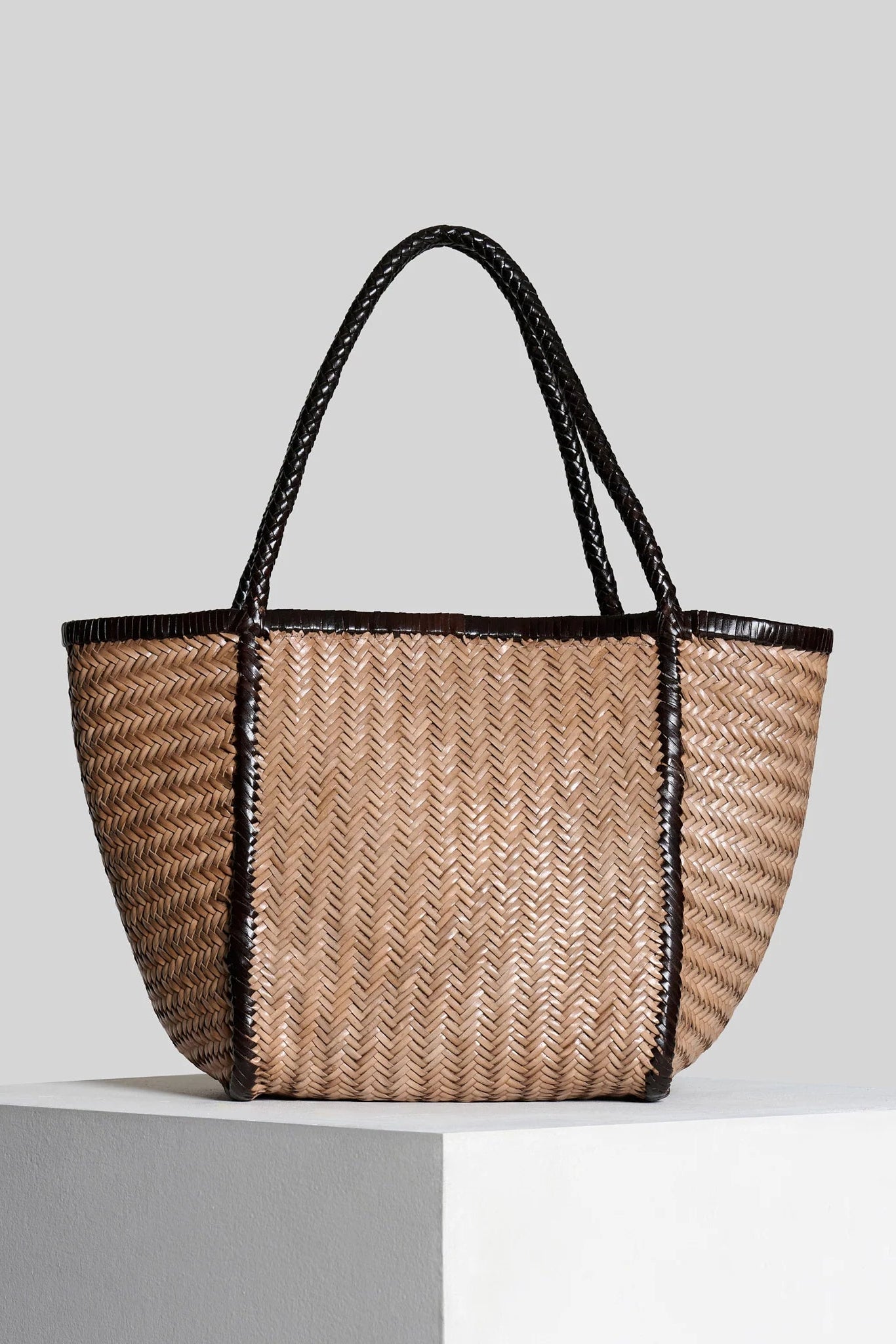 Vipera The Label Rubens Bicolor Taupe-Chocolate handwoven leather tote bag front view
