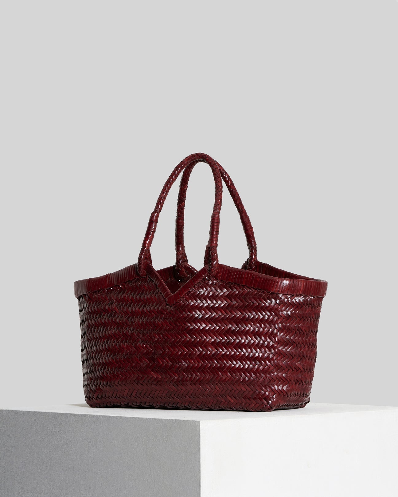 Bordo Crudelia Tote Bag