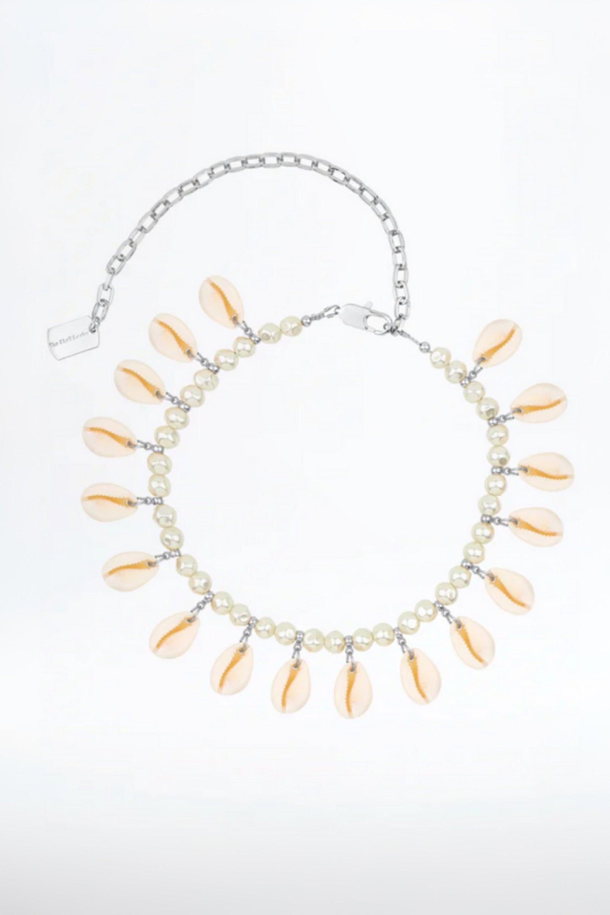 Shell Necklace in Natural
