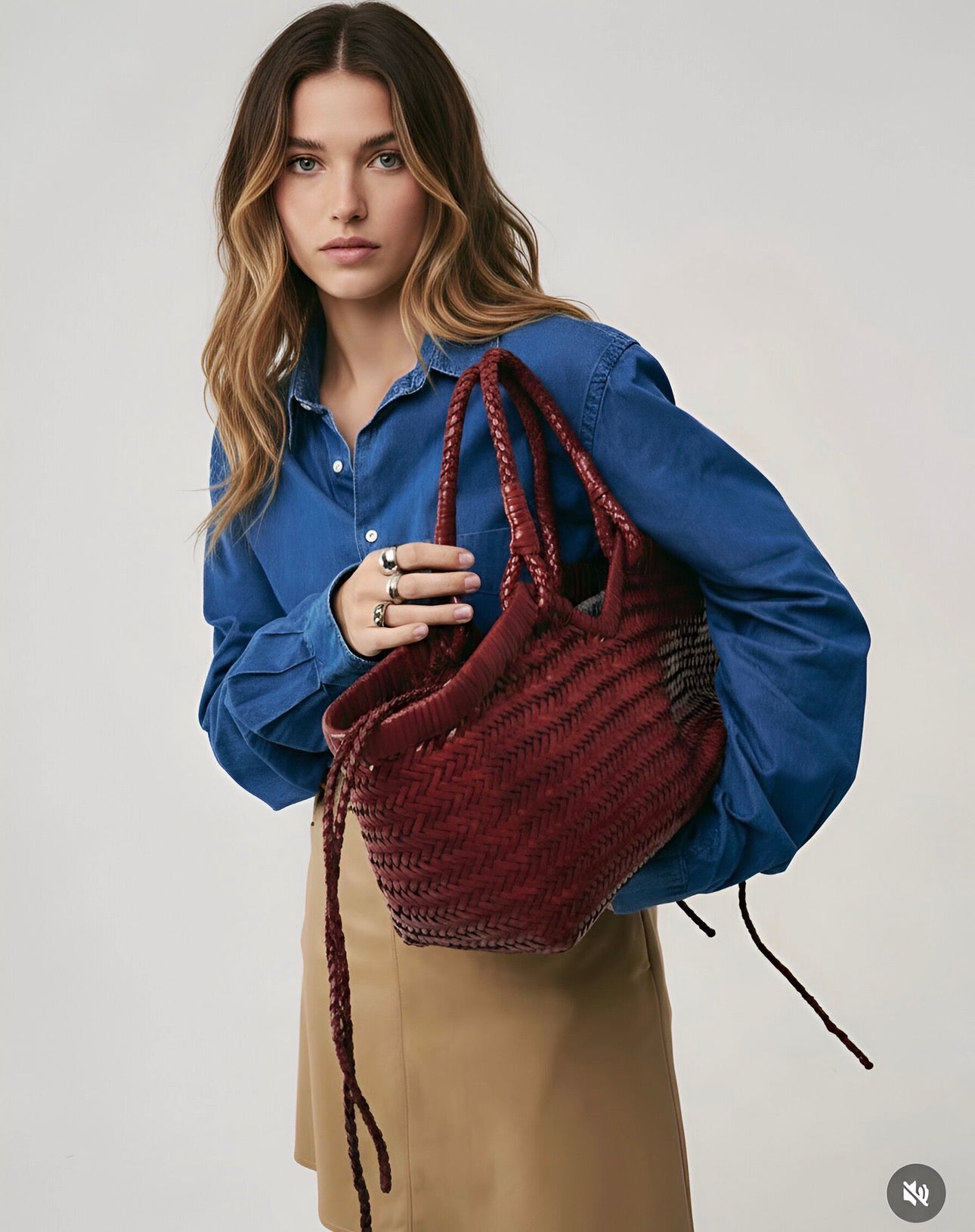 Bordo Crudelia Tote Bag