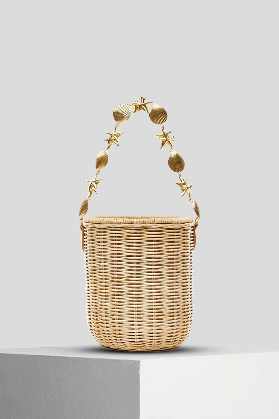The Island Bucket Bag